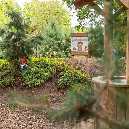 Chalet Charming Near Efteling Kaatsheuvel